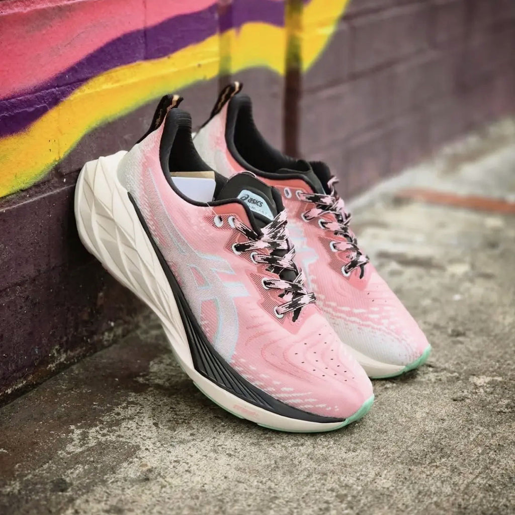 Asics Novablast 4  1012B654-250