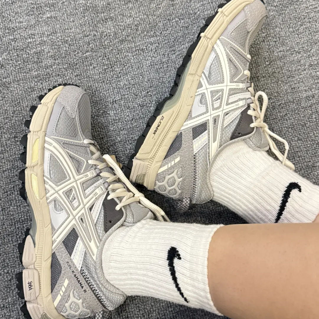Asics Gel-Kahana 8 Silver Dark Grey 1012A978-028