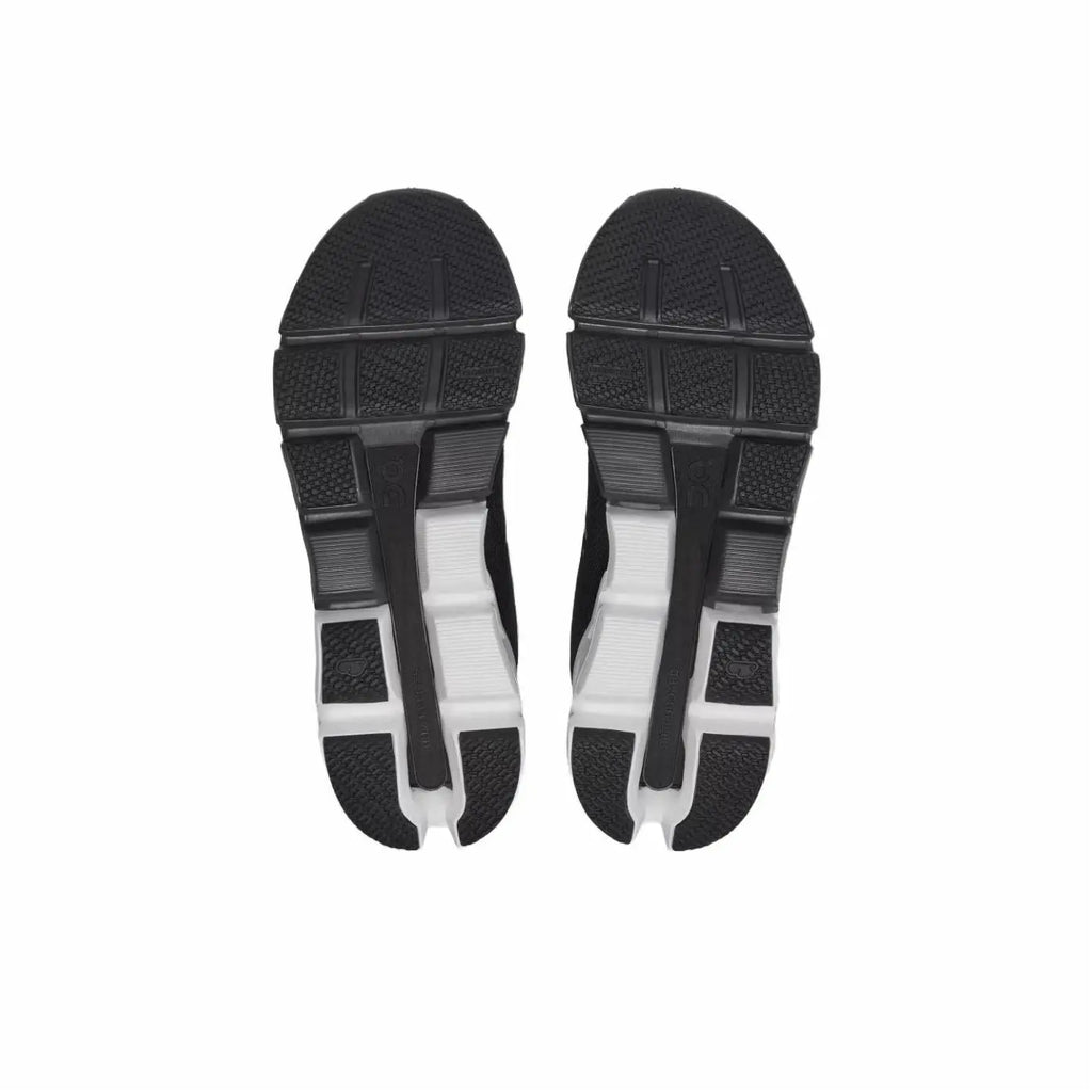 Men's On Cloudflow 4 Running Shoes Black and White