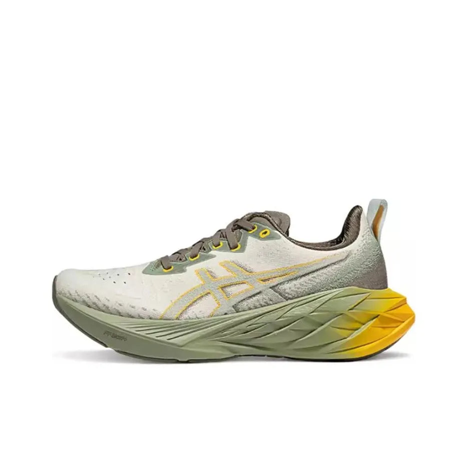 Asics Novablast 4 1011B997-020