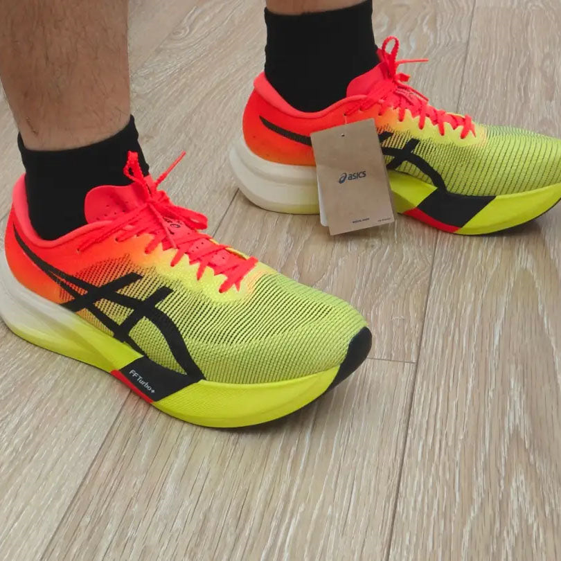 Asics Metaspeed Sky PARIS 1013A123-750