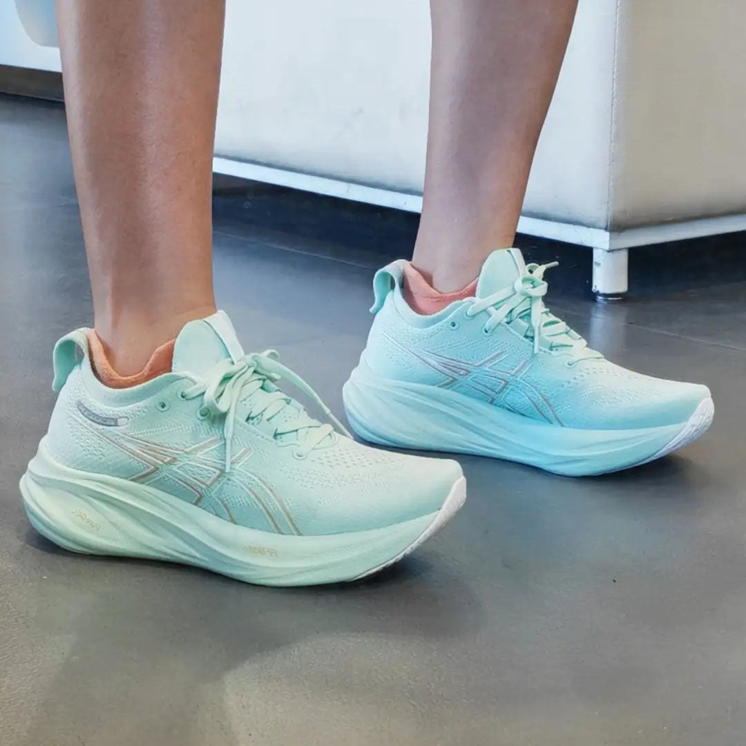 Asics GEL-NIMBUS 26 1012B602 300