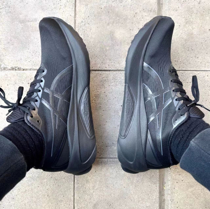 Asics Gel-Kayano 30 1011B548-001