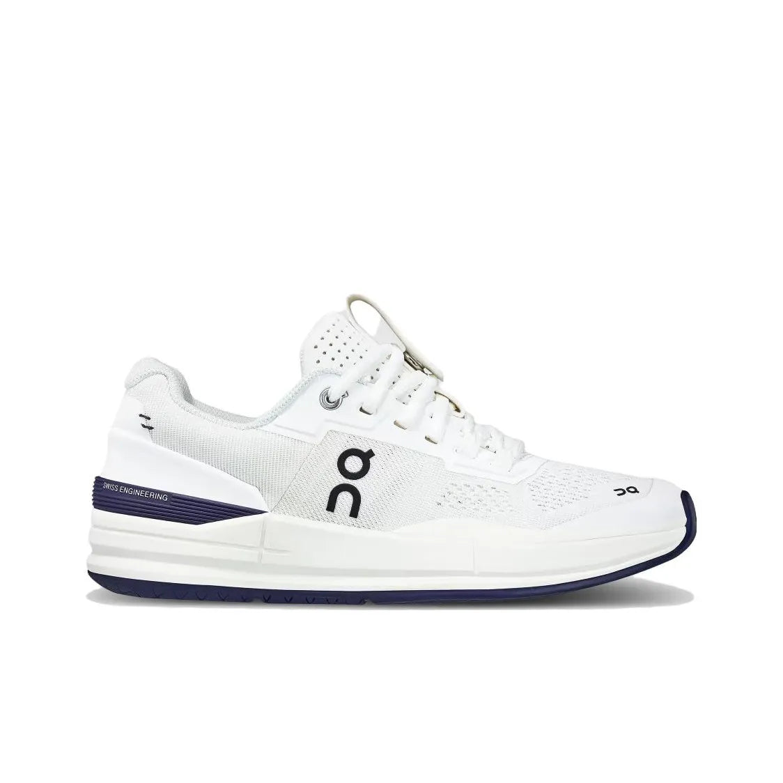 Men's On The Roger Pro Shoes