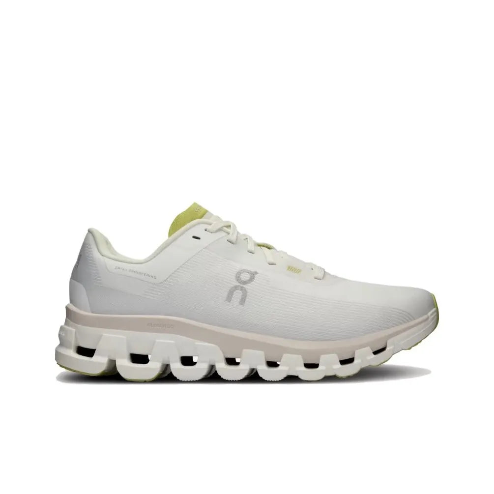Women's On Cloudflow Running Shoes White and Grey