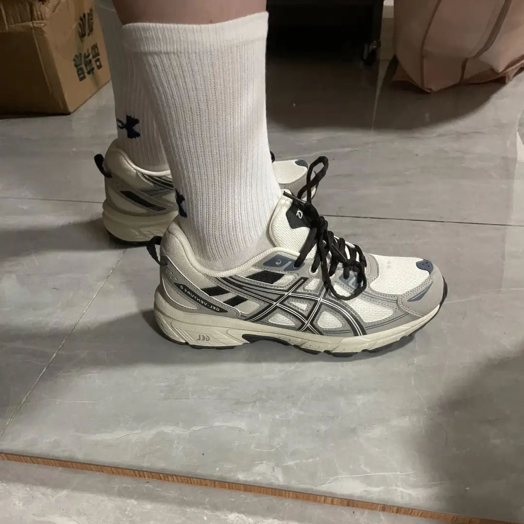 Asics Gel-Venture 6 1011B550-100