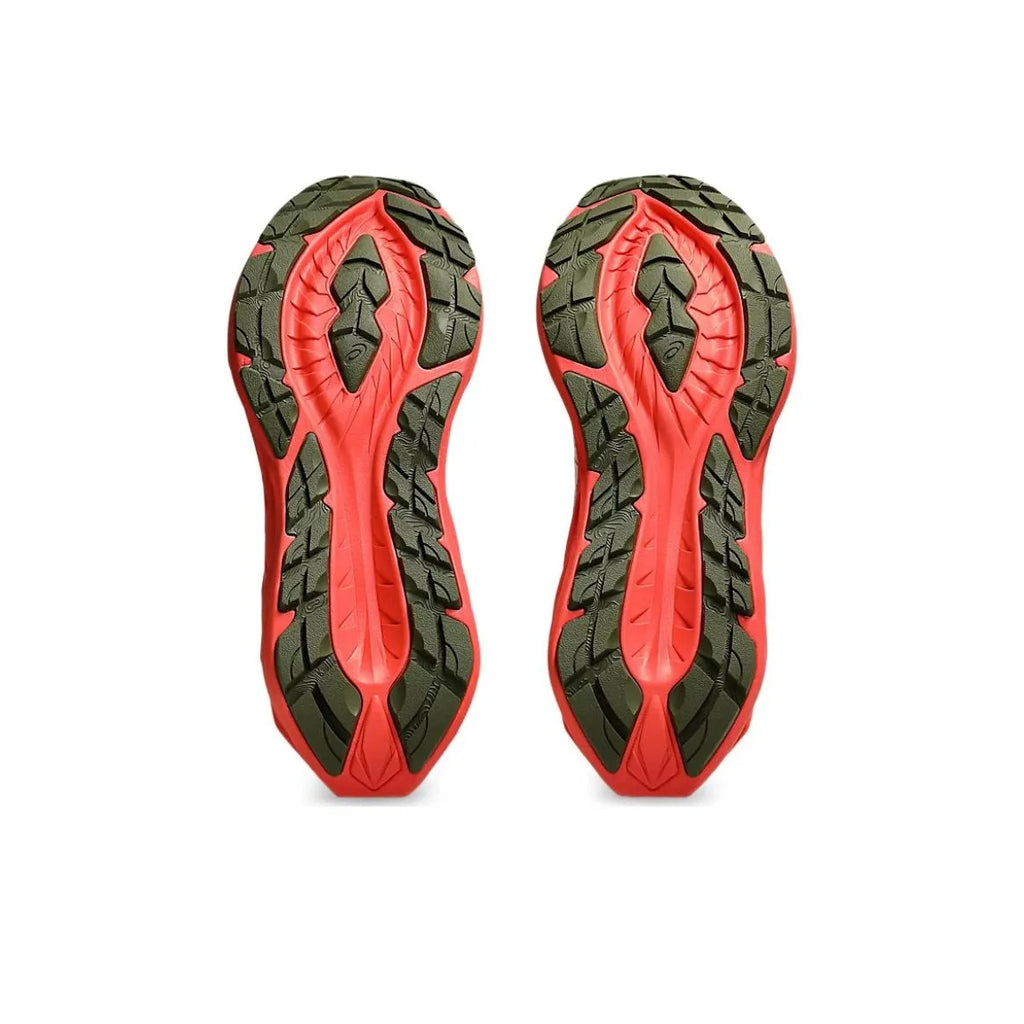 Asics Novablast 4 TR 1011B850-300