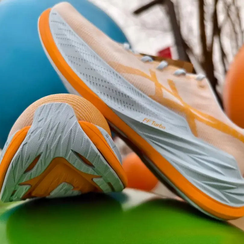 Asics Superblast  1013A127-400