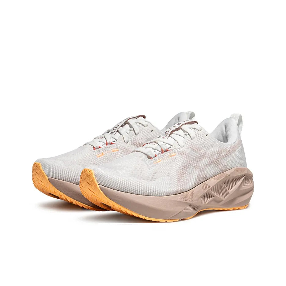 Asics NOVABLAST 5 1012B765-102